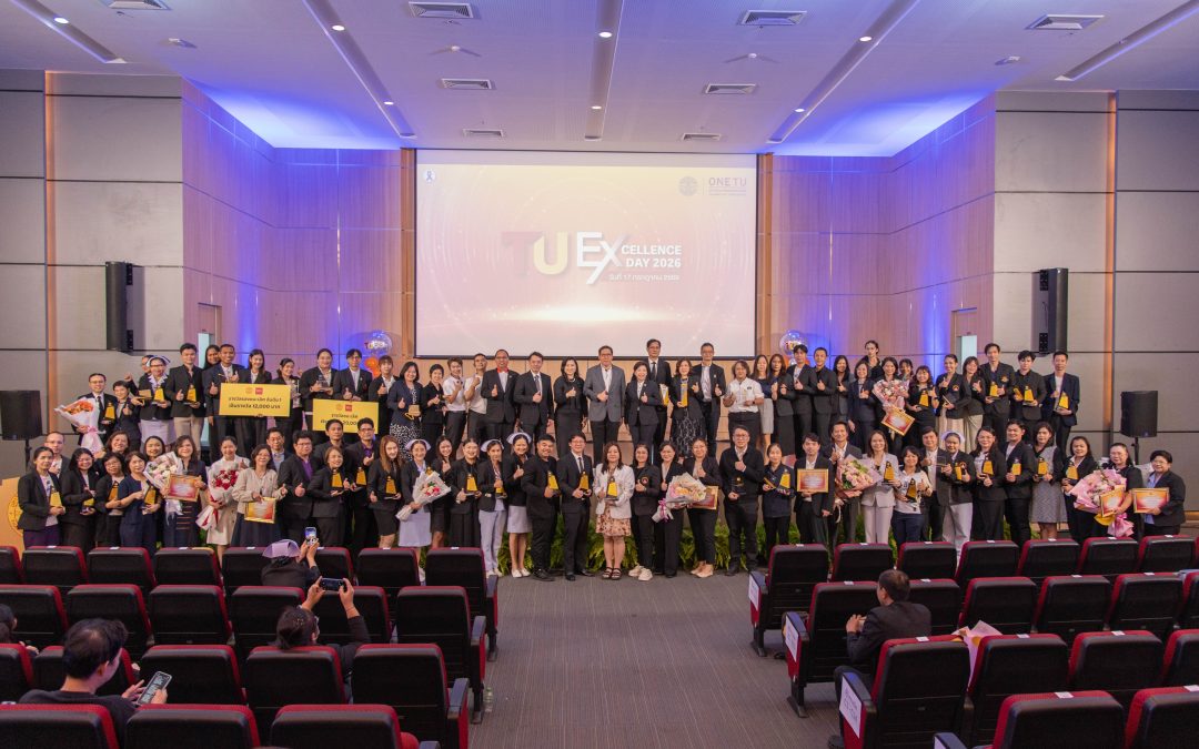 คณะแพทยศาสตร์ มธ. รับมอบโล่เกียรติยศ EdPEx300 ในงาน TU Excellence Day 2026
