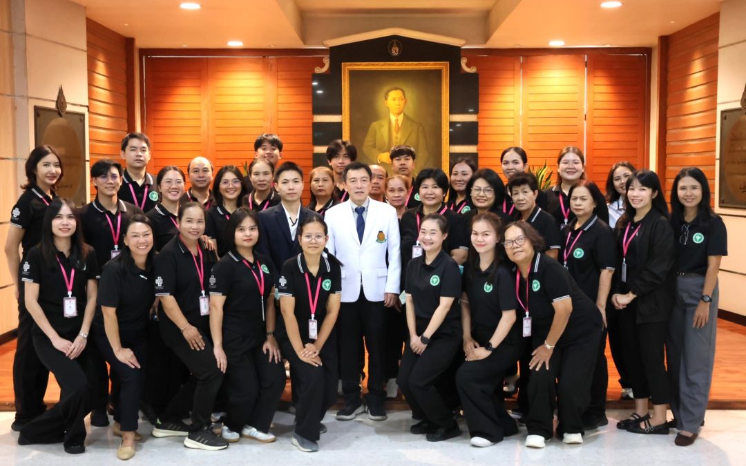 ศูนย์การแพทย์แผนไทยธรรมศาสตร์ คณะแพทยศาสตร์ มหาวิทยาลัยธรรมศาสตร์ ให้การต้อนรับคณะศึกษาดูงานจากกลุ่มงานการแพทย์แผนไทยและการแพทย์ทางเลือก โรงพยาบาลอุดรธานี