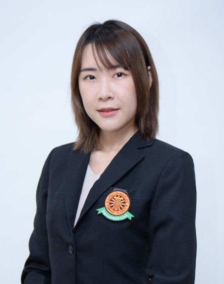 อ.พญ.พัชร ไพรินทร์