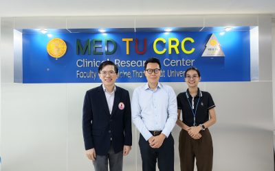 ศูนย์วิจัยทางคลินิก คณะแพทยศาสตร์ มหาวิทยาลัยธรรมศาสตร์ ให้การต้อนรับตัวแทนจาก Dianthus